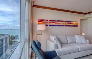 2-bedroom apartments in condo 82 m² in Miami Beach for $799,000