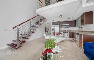 2-bedroom apartments in condo 118 m² in Miami for $650,000