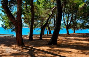 Land plot 958 m² in Porec. Price on request