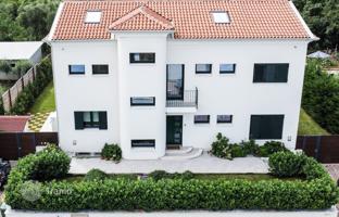 5-bedroom house 373 m² in Murine for 799,000 €