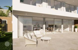 3-room villa 793 m² in Estreito da Calheta for 1,950,000 €