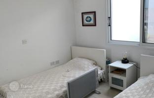3-bedroom cottage 144 m² in Tsada for 475,000 €