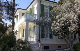 Historic villa overlooking the sea in Ospedaletti, Liguria, Italy for 2,000,000 €