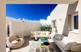 Apartments with 4 bedrooms, close to Puerto Banús for 393,000 €