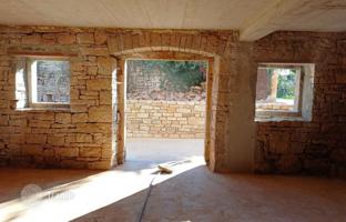 2-room house 82 m² in Tinjan for 185,000 €