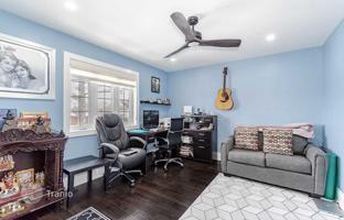 9-bedroom house in Etobicoke for C$1,579,000