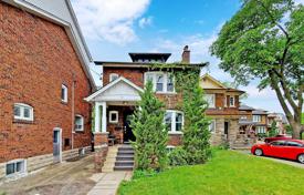Townhome – Old Toronto, Toronto, Ontario,  Canada for C$2,262,000