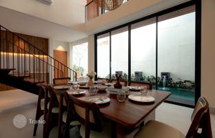4-bedroom villa 350 m² in Kerobokan for $500,000
