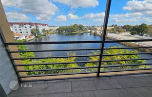 2-bedroom apartments in condo 78 m² in Hialeah for $255,000