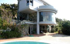 Three-storey villa right on the beach, Castiglioncello, Tuscany, Italy for 3,960 € per week