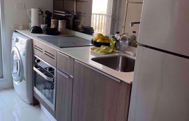 2 bed Condo in Chewathai Interchange Bangsue Sub District for $220,000