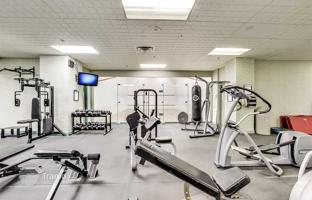 5-bedroom apartment in Etobicoke for C$1,140,000