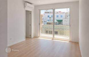 3-bedroom apartment 65 m² in Barcelona for 380,000 €