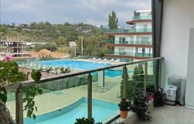 Furnished two-bedroom apartment in a residence with a swimming pool, 800 meters from the sea, Kestel, Turkey for 155,000 €