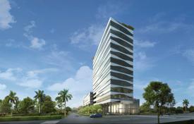 New apartments with high ceilings in a residence with a conference room, lounges and panoramic views, in a business district of Aventura. Price on request