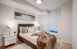 4-bedroom apartment in Yonge Street for C$783,000