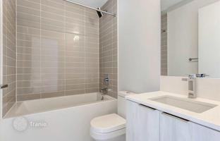 1-bedroom apartment in Dundas Street East for C$735,000