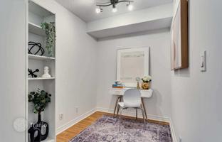 2-bedroom apartment in Eglinton Avenue East for C$826,000
