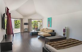 6-bedroom villa 1,100 m² in Marbella for 15,000 € per week