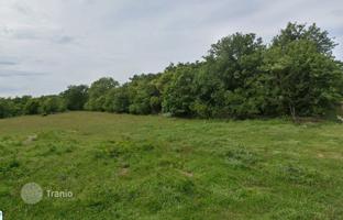 Land plot 550 m² in Pula for 100,000 €