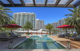 Spacious villa with a backyard, a pool, a barbecue, a patio, a terrace and eight garages, Golden Beach, USA for $21,000,000