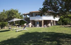 Villa with a swimming pool, a garden and a sea view close to the beach, Lu Impostu, Italy for 13,500 € per week