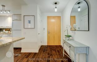 4-bedroom apartment in Eglinton Avenue East for C$714,000