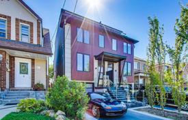 Terraced house – York, Toronto, Ontario,  Canada for C$2,186,000