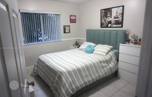 3-bedroom apartments in condo 105 m² in Miami for $349,000