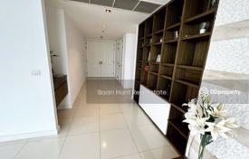 3 bed Condo in Athenee Residence Lumphini Sub District for 4,000 € per week