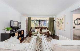 12-bedroom house in North York for C$2,018,000