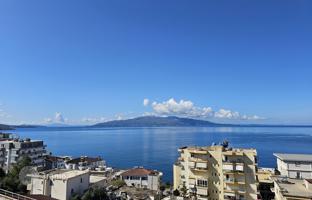 Apartment with a front sea view for sale! for 200,000 €