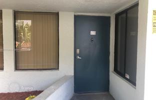 2-bedroom apartments in condo 105 m² in West End for $256,000