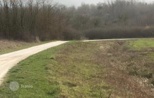 Land plot 21,234 m² in Motovun for 298,000 €