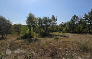 Land plot 804 m² in Svetvinčenat for 58,000 €