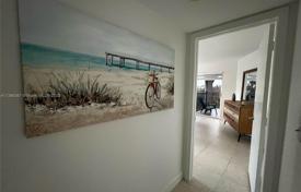 Condo – Marathon, Monroe County, Florida,  USA for $698,000