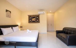 6-bedroom villa 400 m² in Phuket Town for 558,000 €