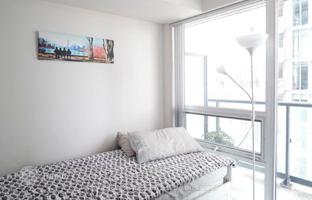5-bedroom apartment in Lisgar Street for C$868,000