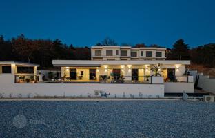 3-bedroom house 186 m² in Crikvenica. Price on request