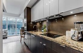 Apartment – Blue Jays Way, Old Toronto, Toronto,  Ontario,   Canada for C$715,000