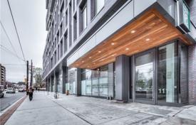Apartment – Bathurst Street, Toronto, Ontario,  Canada for C$721,000