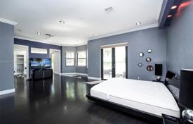 4-bedrooms townhome 420 m² in Miramar (USA), USA for $1,375,000