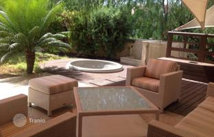 5-bedroom cottage 240 m² in Agios Tychonas for 3,300,000 €