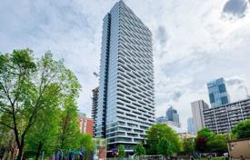 Apartment – Old Toronto, Toronto, Ontario,  Canada for C$695,000