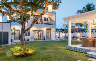 5-bedroom villa 300 m² in Kuta for $790,000