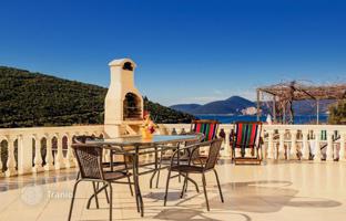 3-bedroom apartment 111 m² in Bigova for 267,000 €