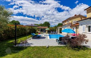6-bedroom house 240 m² in Labin for 665,000 €