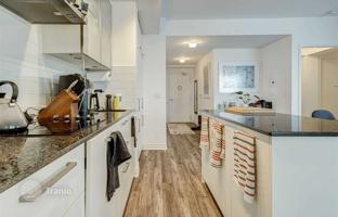 3-bedroom apartment in York Street for C$1,318,000