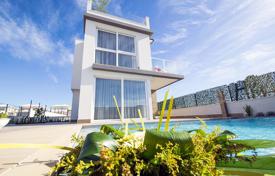 Houses for sale in Alicante. New villa with a private pool and an underground parking in Torrevieja Houses for sale in Alicante. New villa with a private pool and an underground parking in Torrevieja