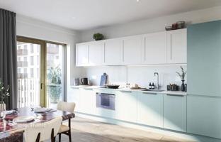 Modern apartment in a residence with a swimming pool and a fitness center, Royal Docks, London, UK for £450,000